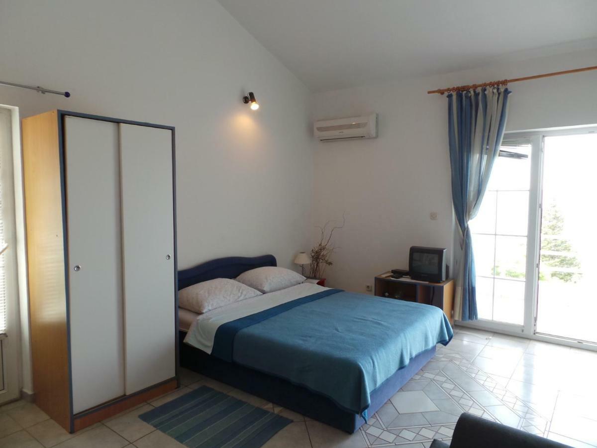 Apartmani Vjera Ribarica Exterior foto