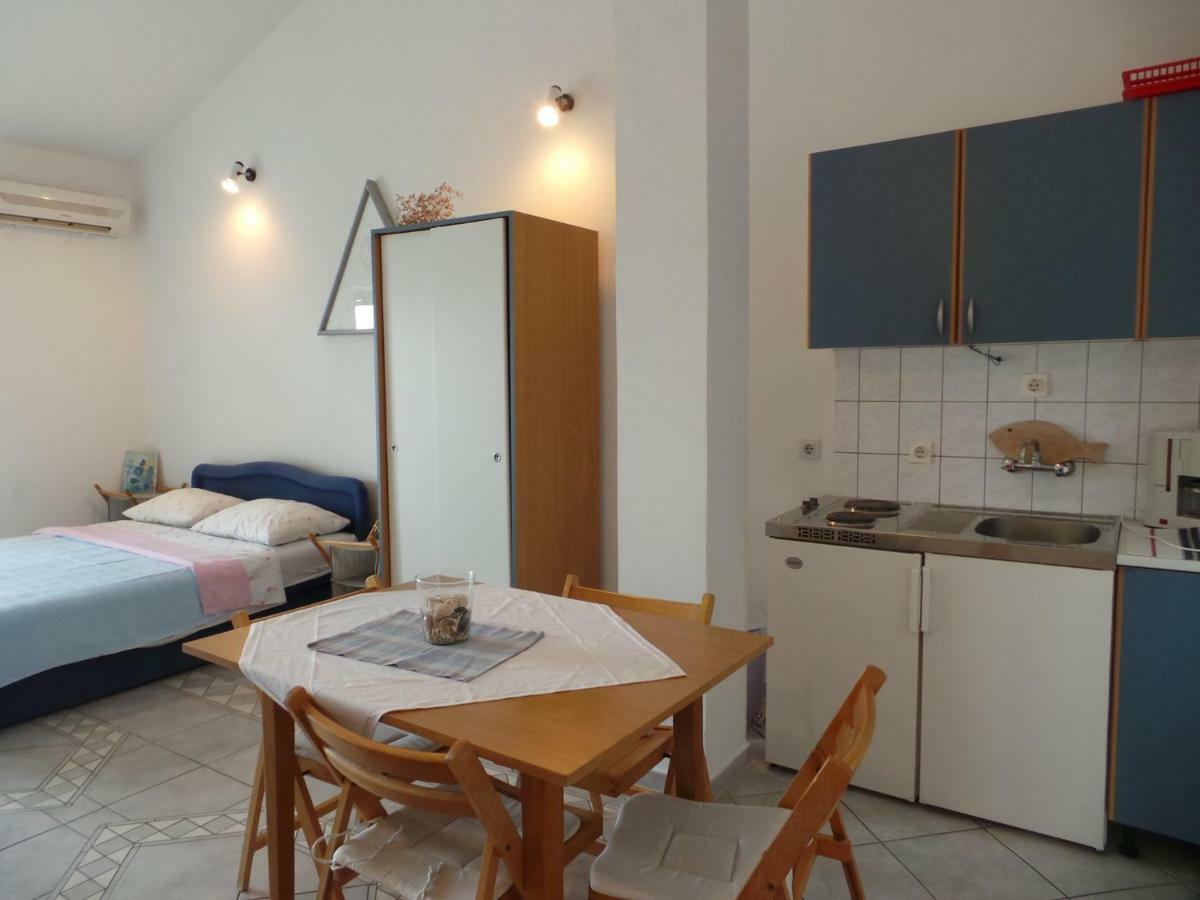 Apartmani Vjera Ribarica Exterior foto