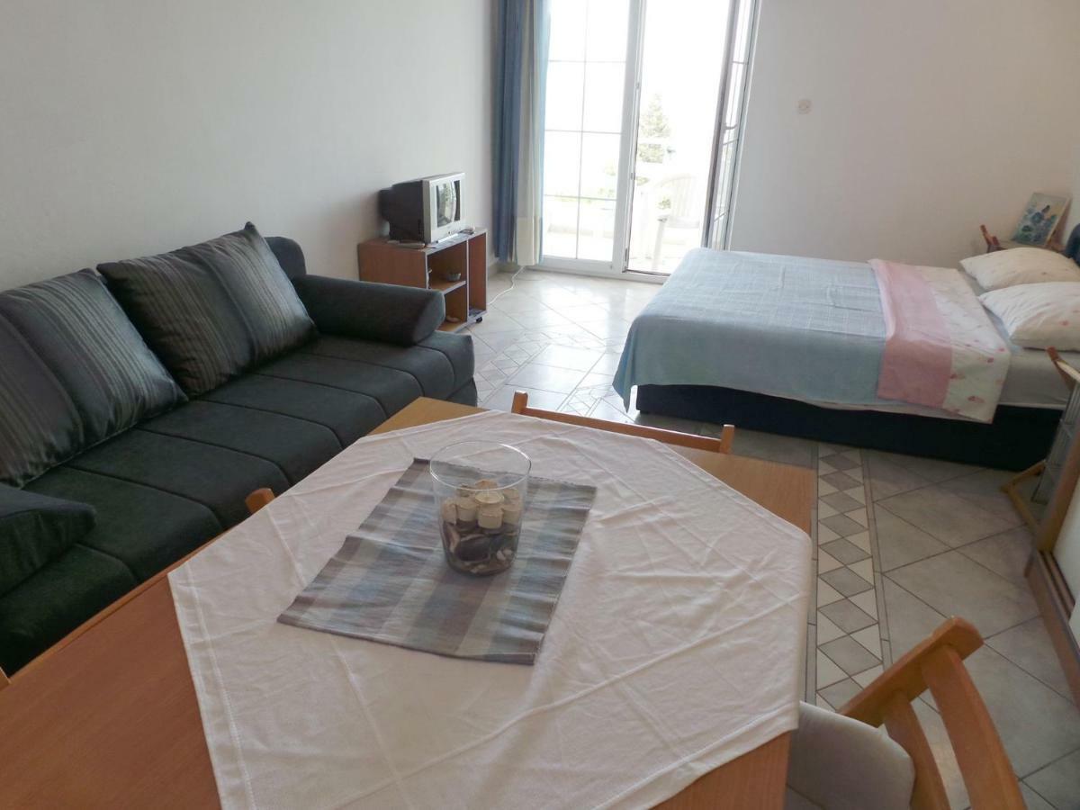 Apartmani Vjera Ribarica Exterior foto