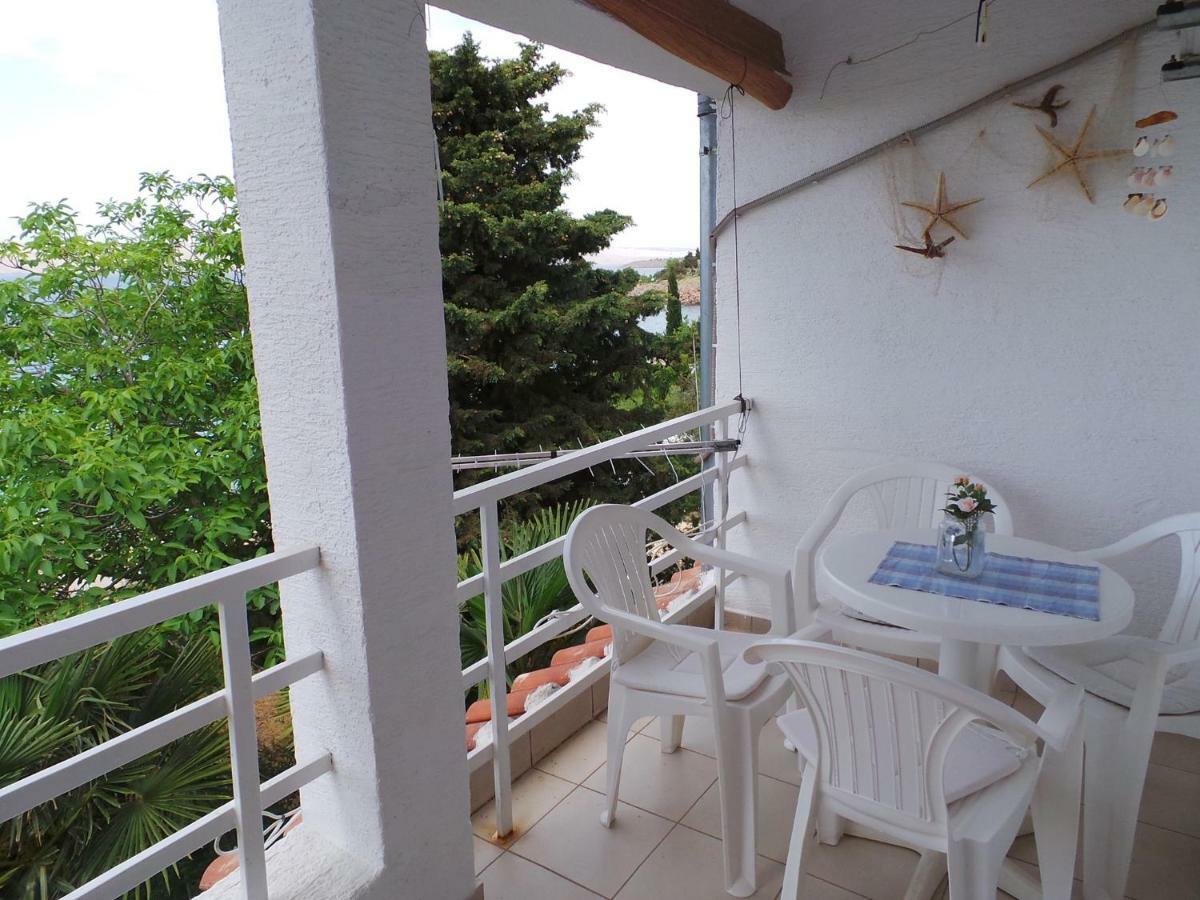 Apartmani Vjera Ribarica Exterior foto